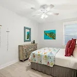 Ocean Lookout 3 - Heated Pool, Beachfront Deck, Stunning Ocean Views
