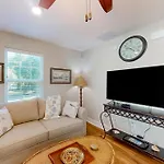 Pine Trail Place - Unit A