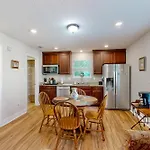 Pine Trail Place - Unit A