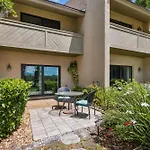 3012 Club Villa