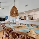 8 Sea Castles Condo