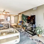 Fresh Oceanfront Condo