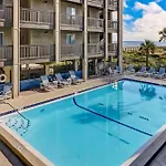 Condo W Salt Water Pool