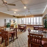 Updated 3Rd Floor, 2 Bed/2 Bath Oceanfront Condo Sleeps 6. Beach View Balcony & Pool