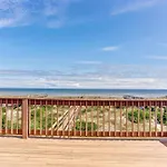 Dog Friendly-Enjoy The Sun And Endless Ocean Views From The Upper Deck 2158A S Fletcher Ave