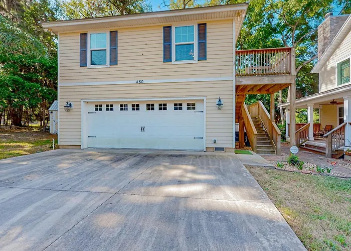 Pine Trail Place - Unit A