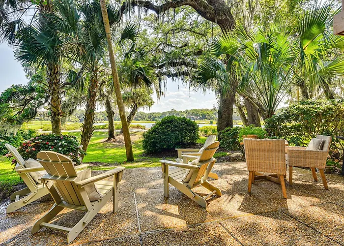 Retreat In Beach Wood Resort Golf And Pool Access!