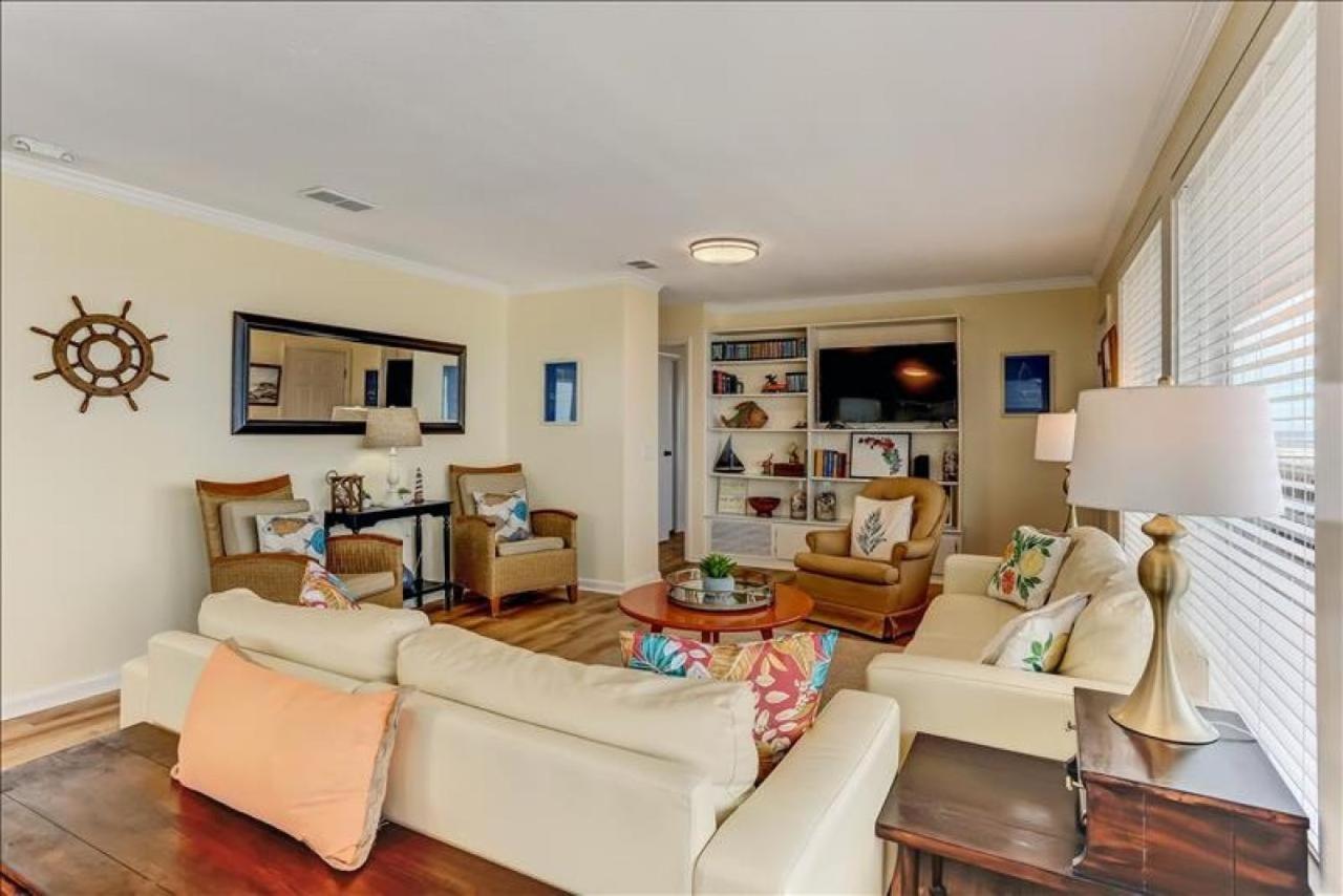 1308 S Fletcher