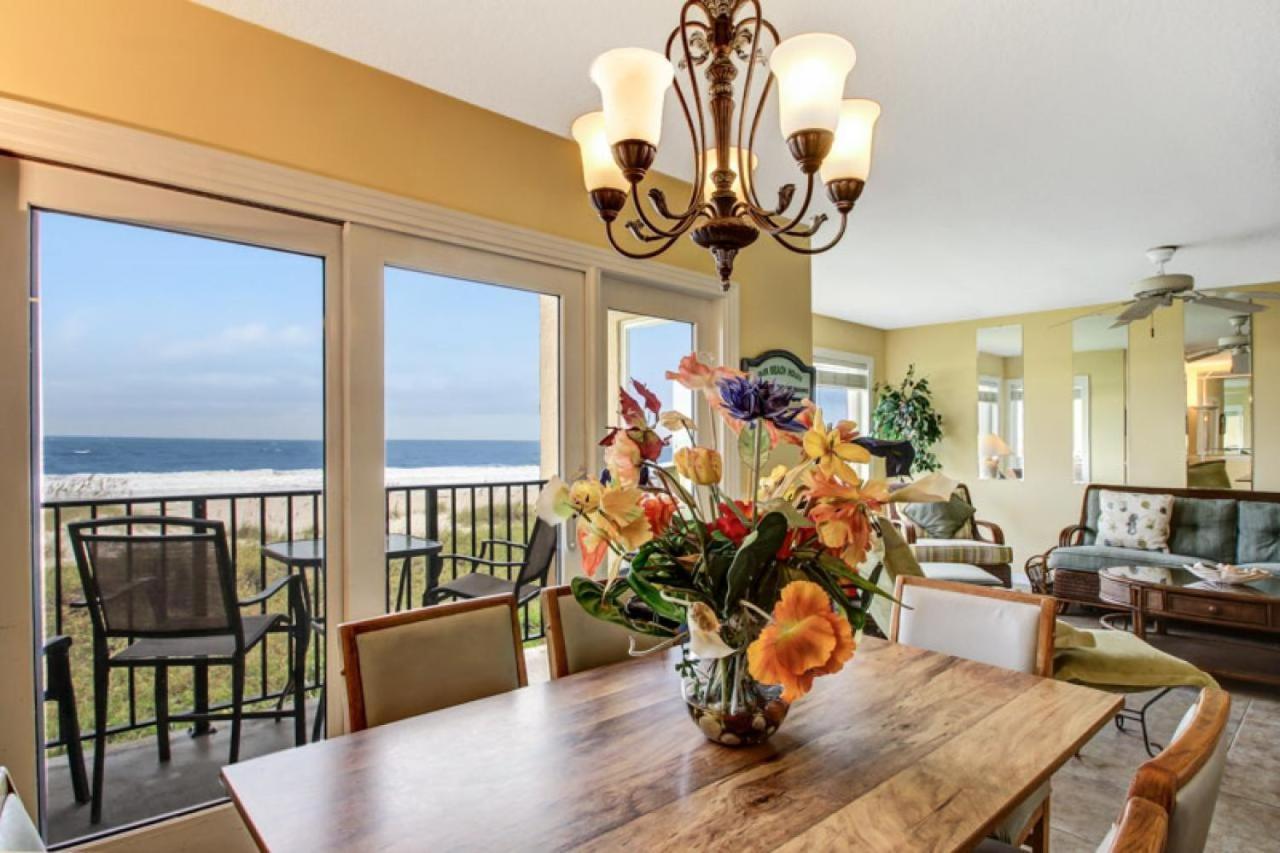 Oceans Of Amelia Holiday home *