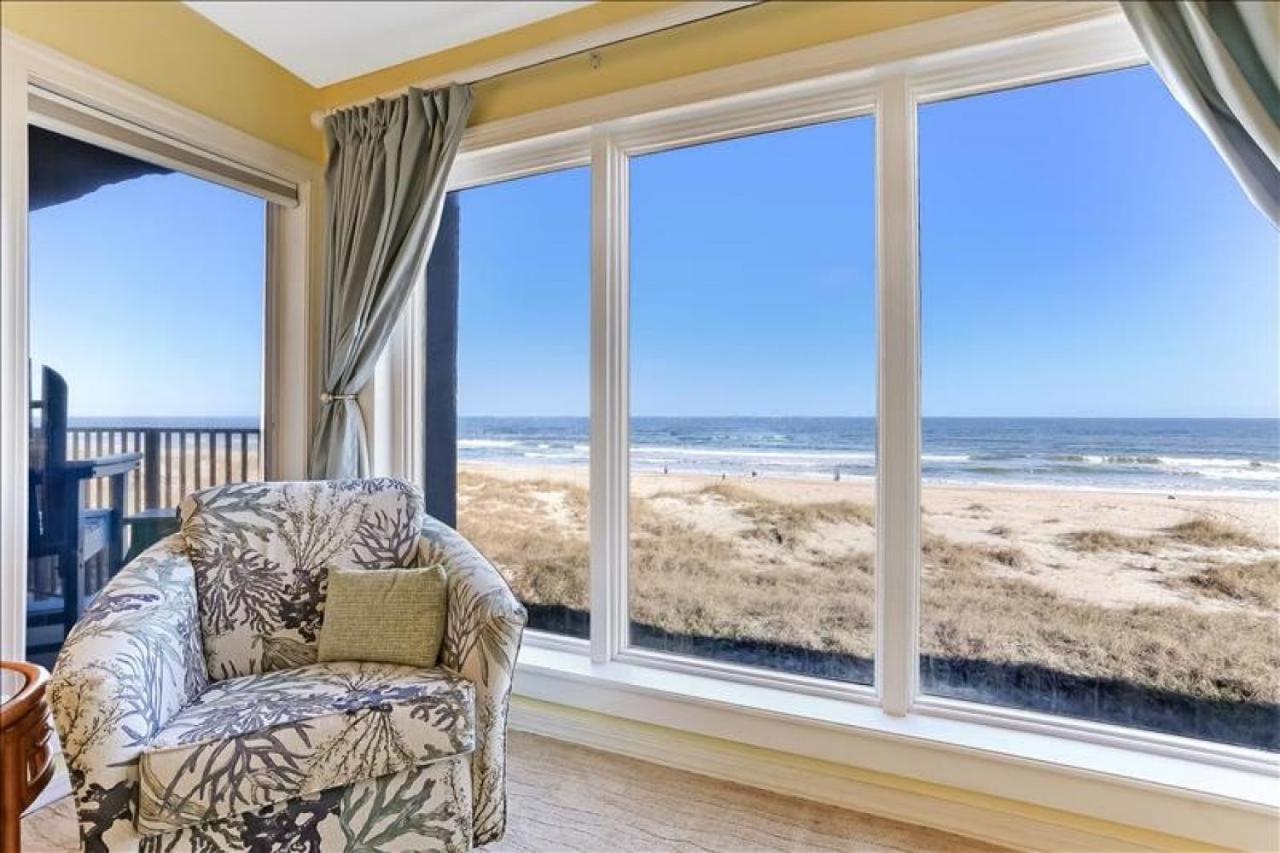 Oceans Of Amelia Holiday home *