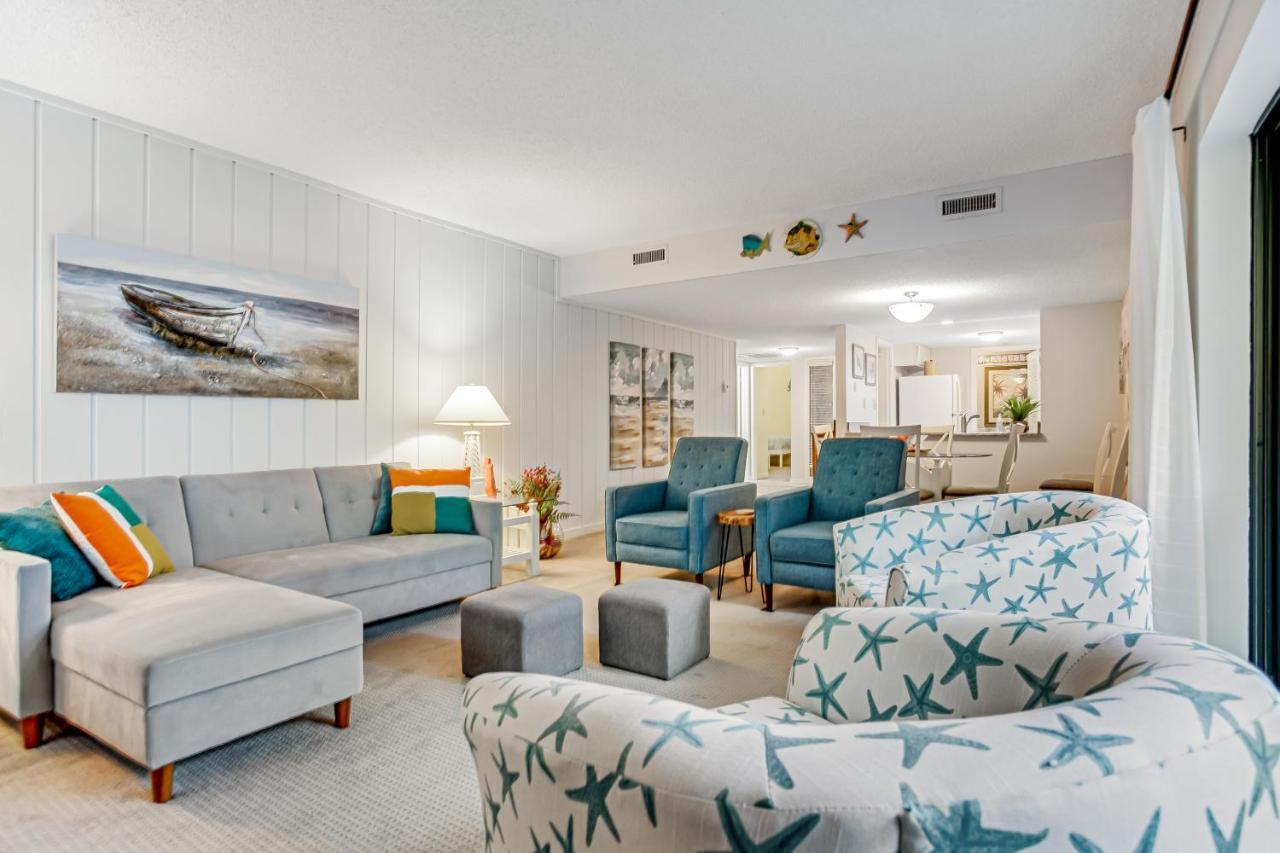2022 Wood Apartment Fernandina Beach