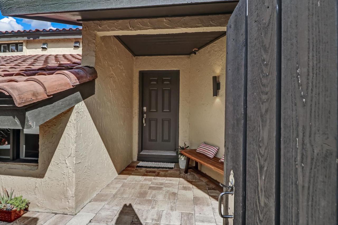 1410 Windsong Villa *