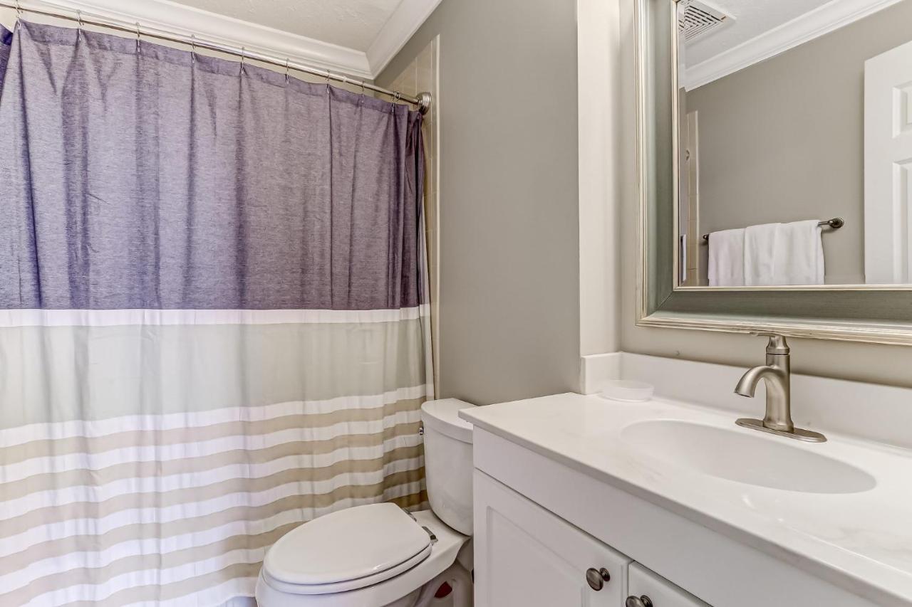 Walk To Main Beach, Restaurants-ocean View Villas 1b-sleeps 6 Fernandina Beach