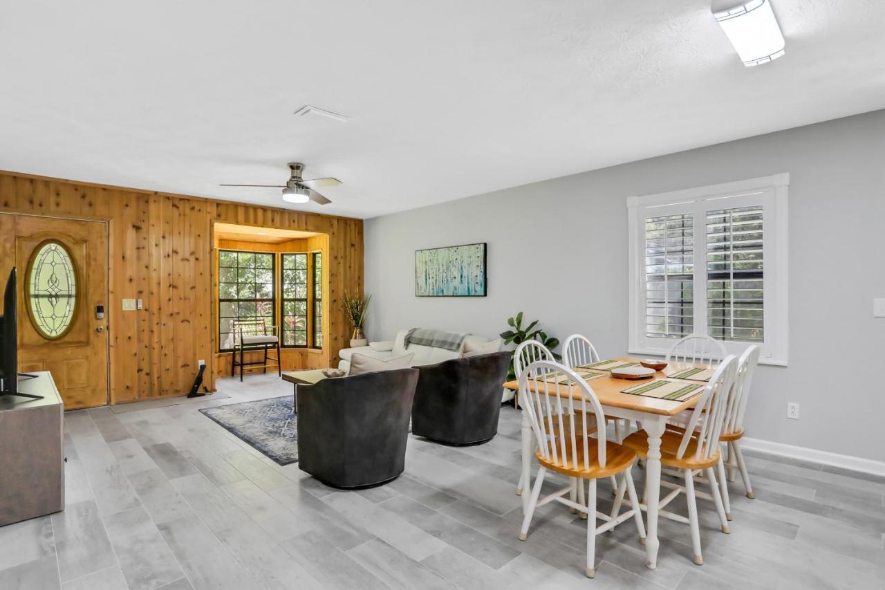 4636 Whimbrel Lane Holiday home