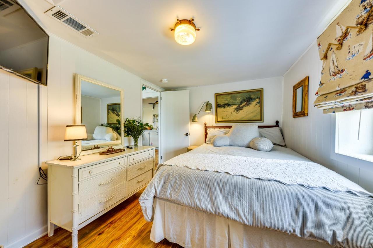 Oceanfront Amelia Island Deck And Boardwalk * Fernandina Beach