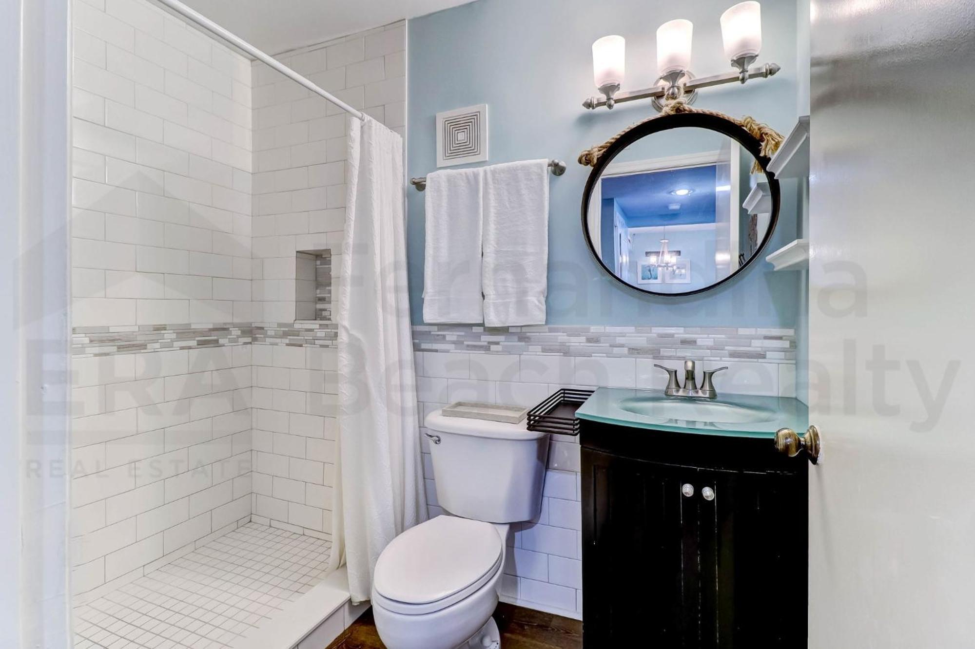 W Google Mini Apartment *