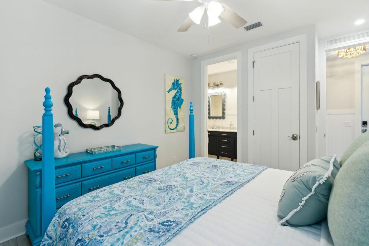 Ocean Lookout 2 - Heated Pool, Beachfront Deck, Stunning Ocean Views *