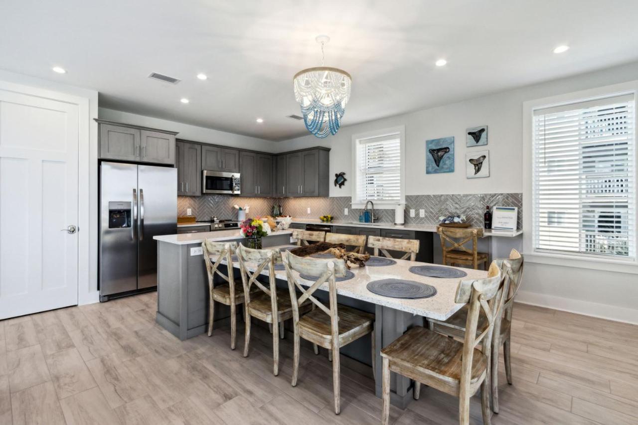 Ocean Lookout 2 - Heated Pool, Beachfront Deck, Stunning Ocean Views Holiday home Fernandina Beach