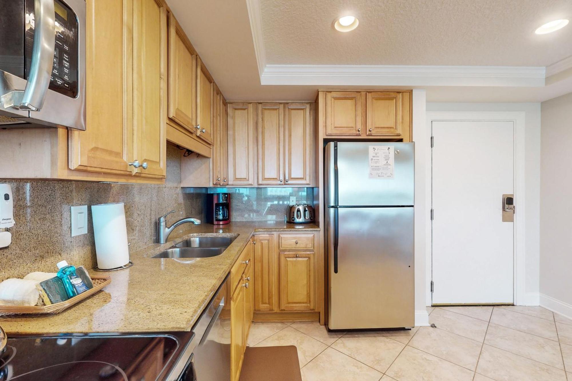 1345 Ship Watch Apartment *