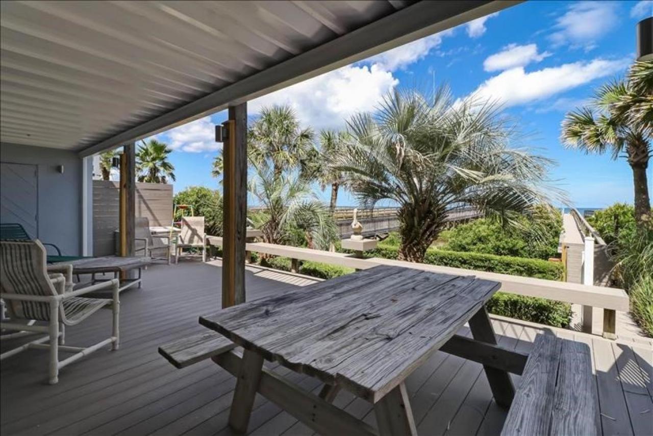 2340 S Fletcher * Fernandina Beach