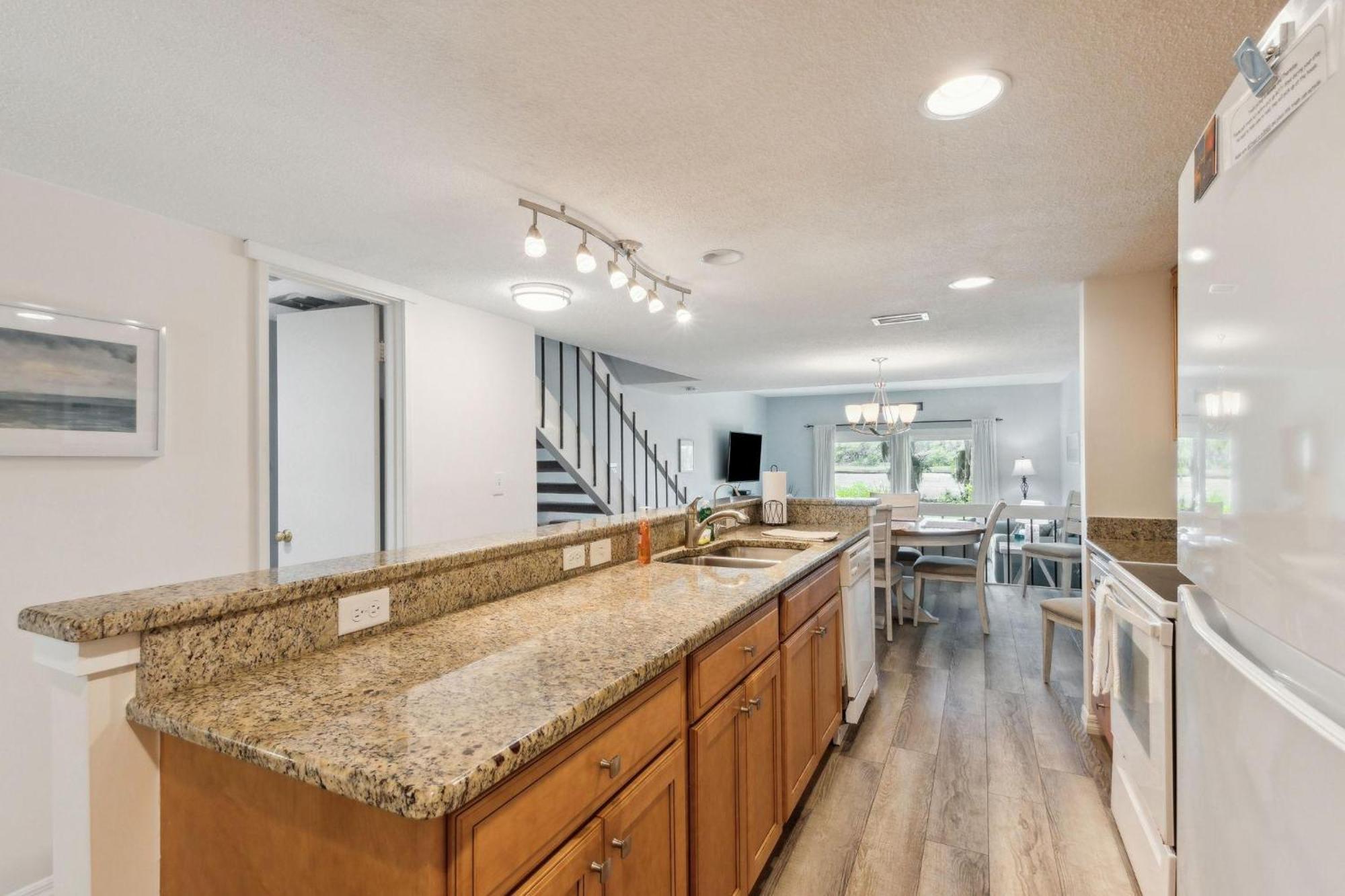 3012 Club Villa *