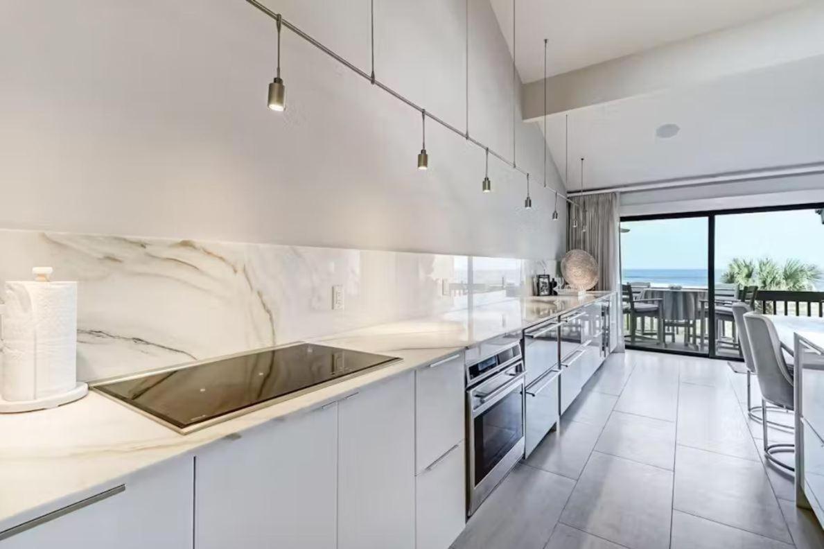 1410 Windsong Villa *