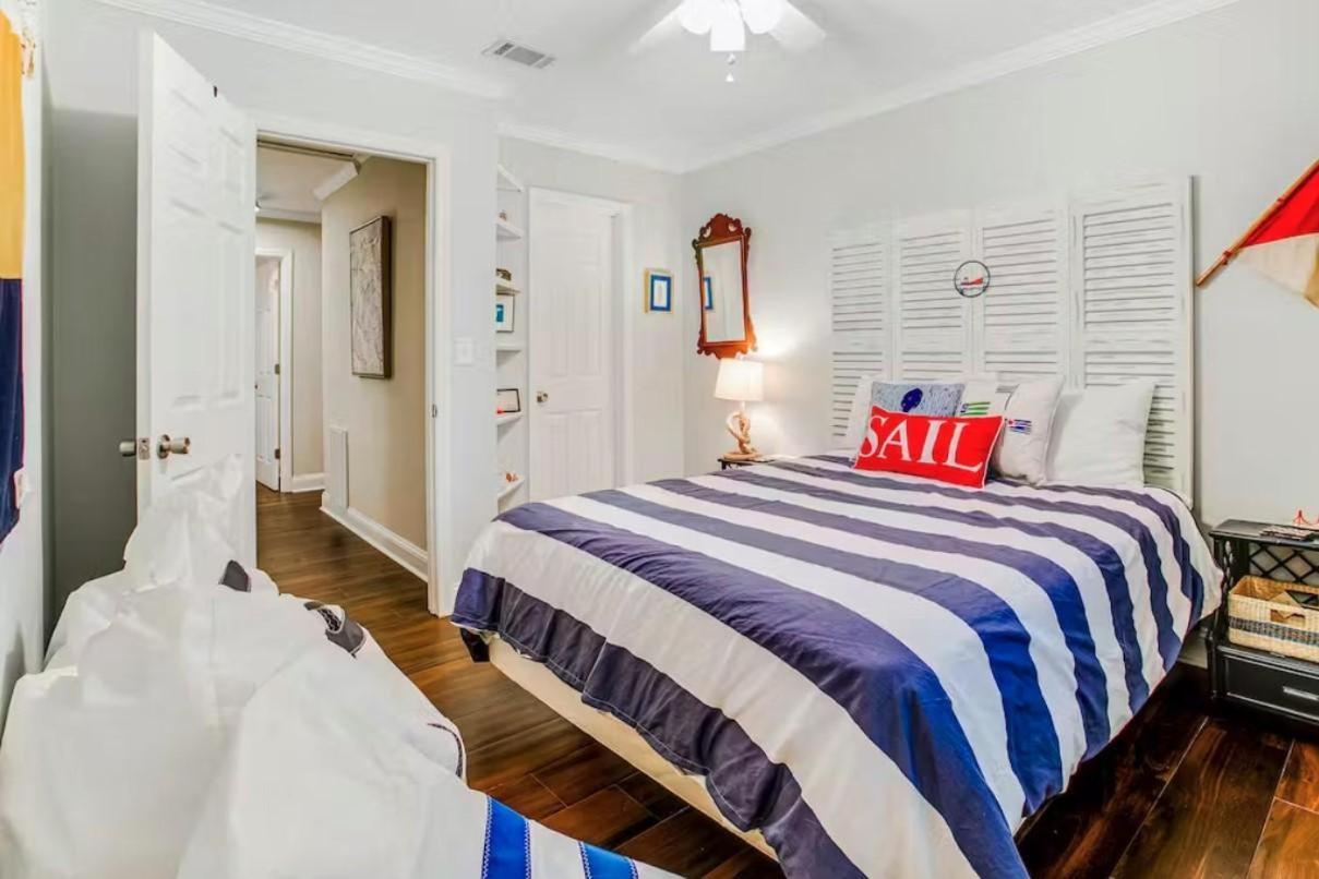 96097 Piney Island Holiday home