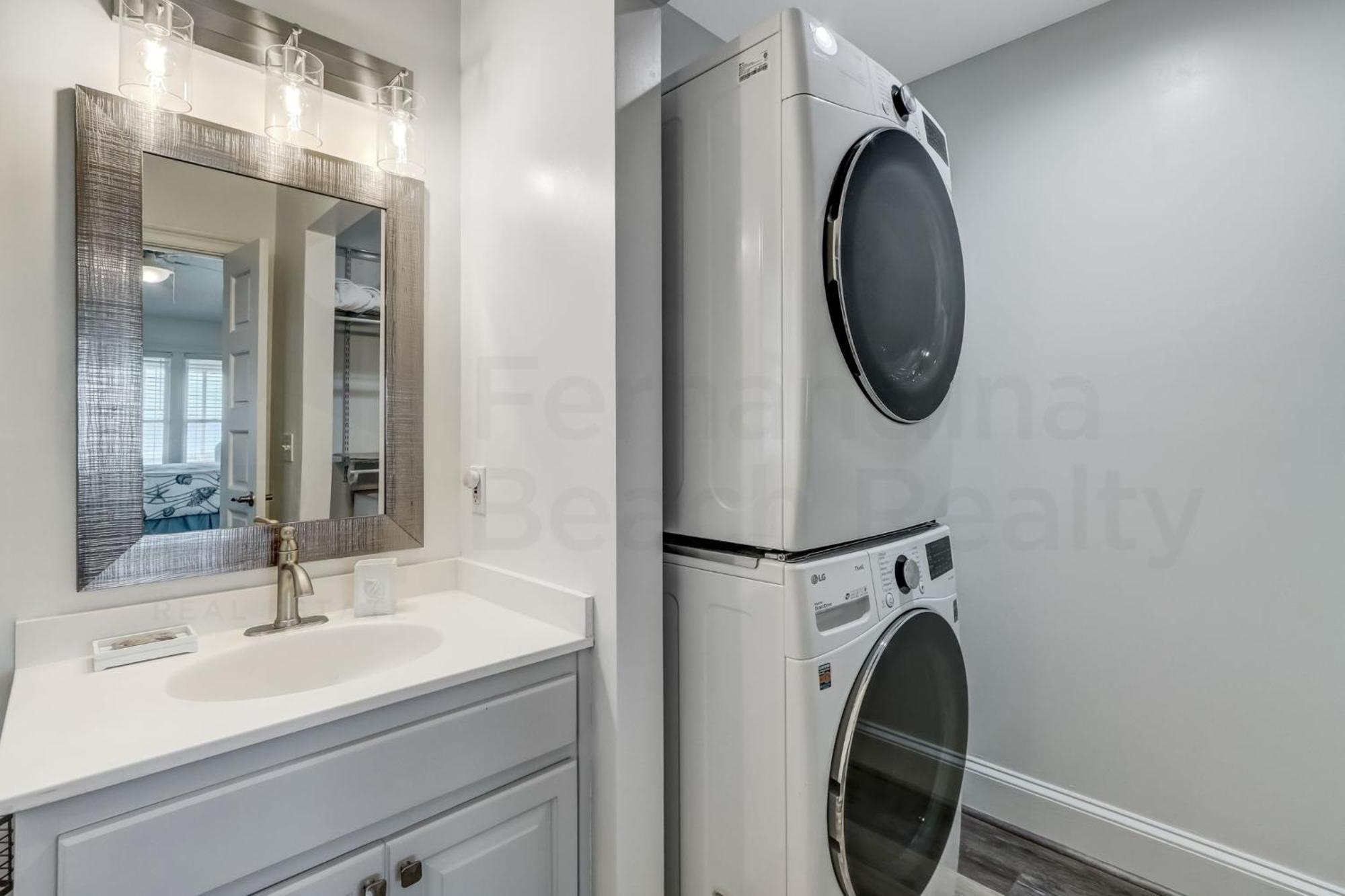 1650 N Fletcher Ave Holiday home