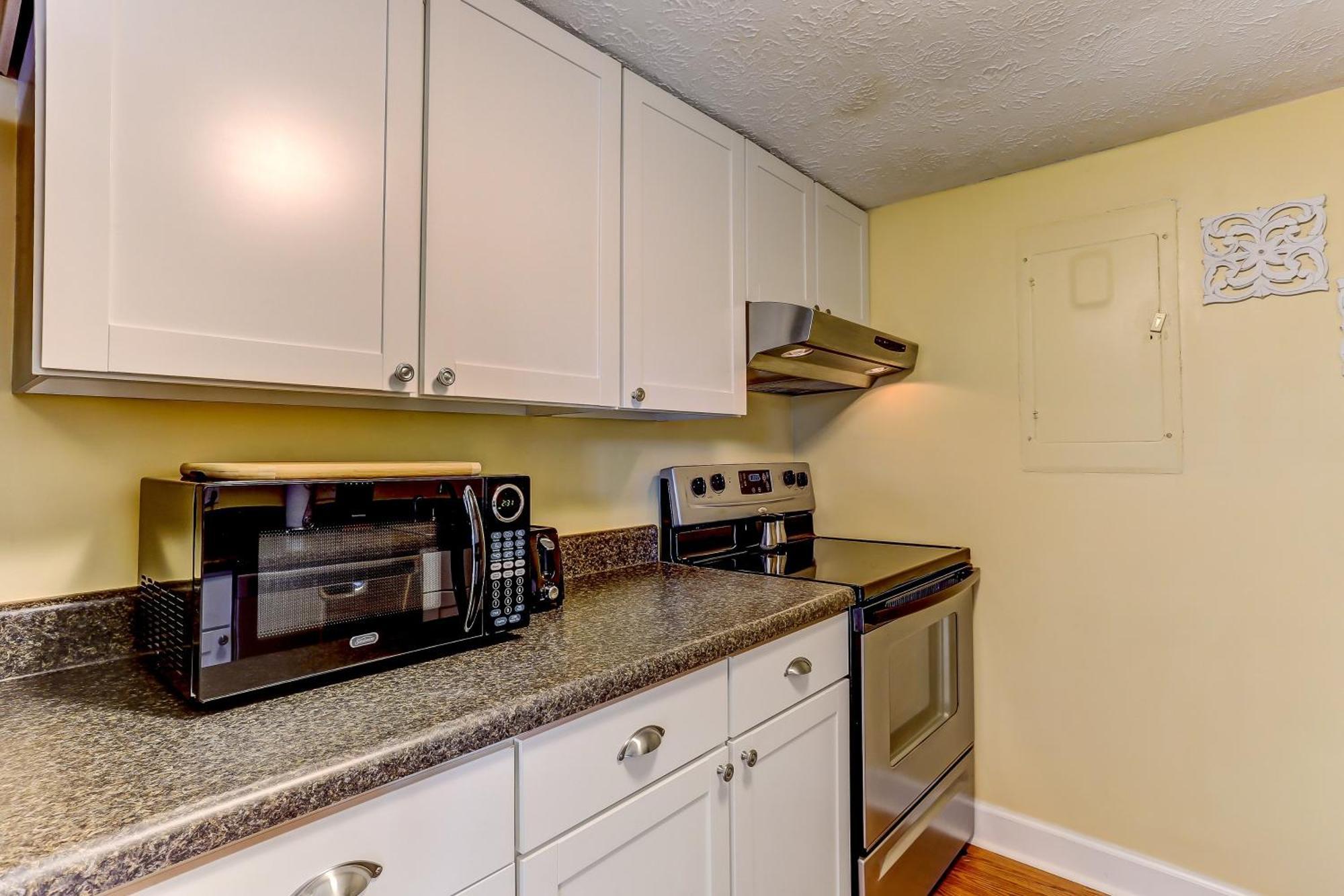 Fernandina Shores Apartment *
