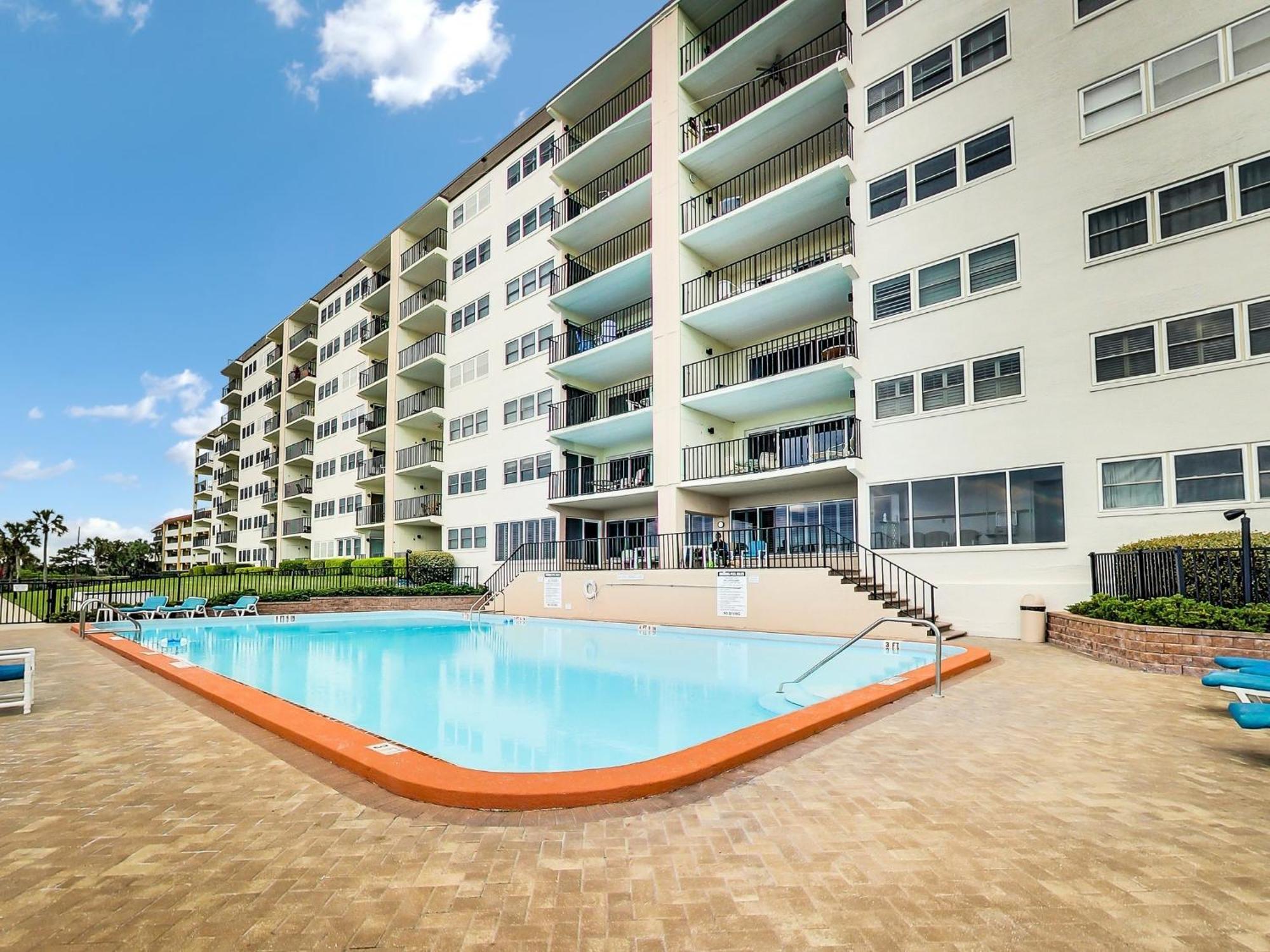 Apartment N1 Amelia South Apts *