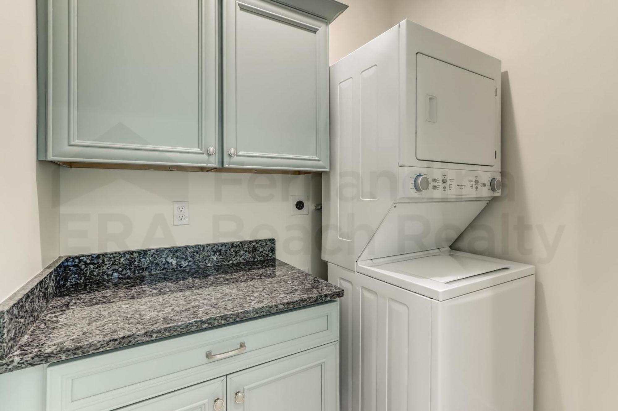 391 S Fletcher Ave C Townhouse
