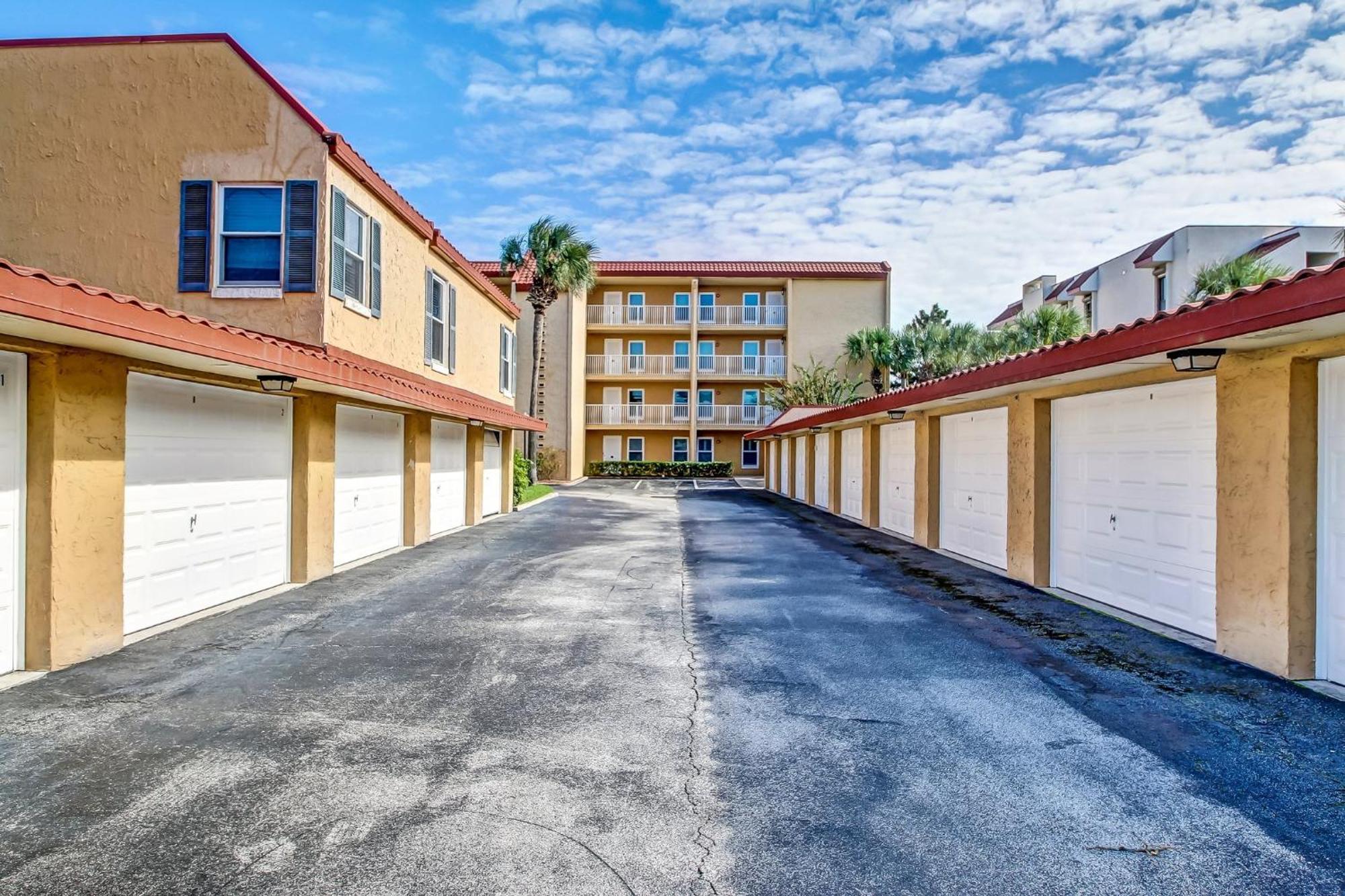 204 Atlantis * Fernandina Beach