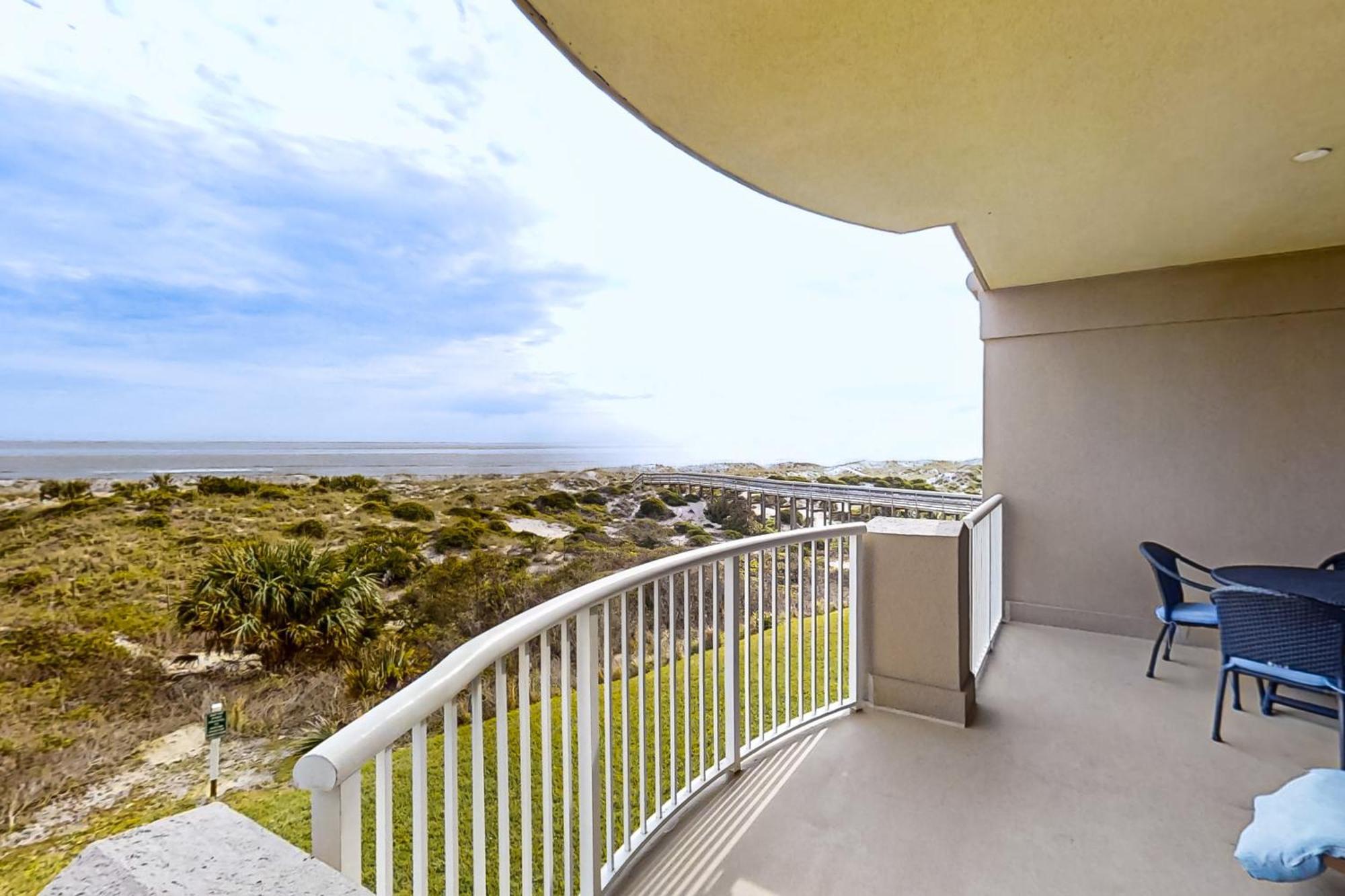 Apartment 8 Ocean Place *