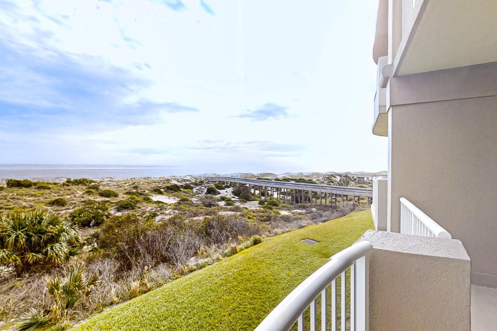 Apartment 8 Ocean Place *