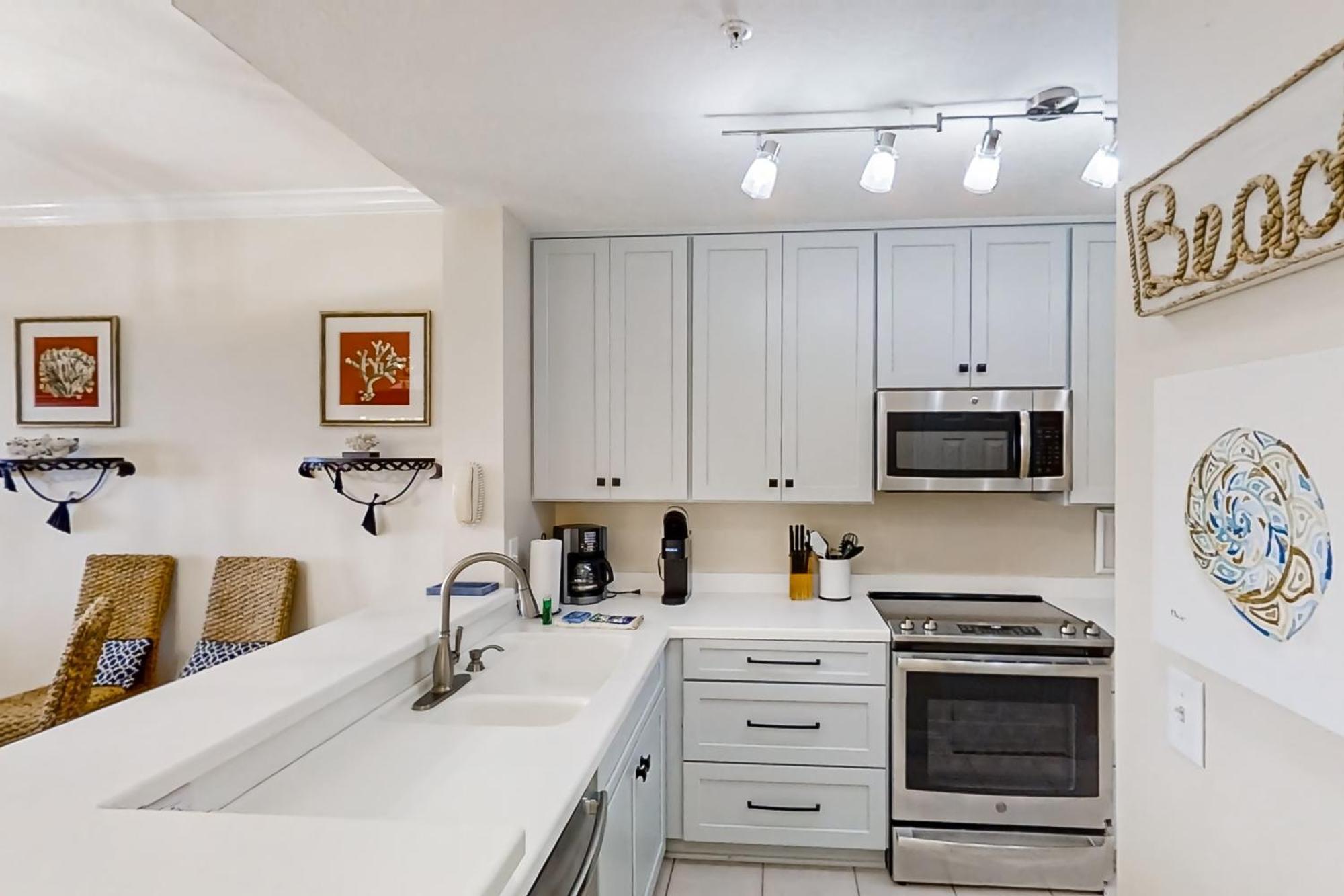 8 Ocean Place Apartment