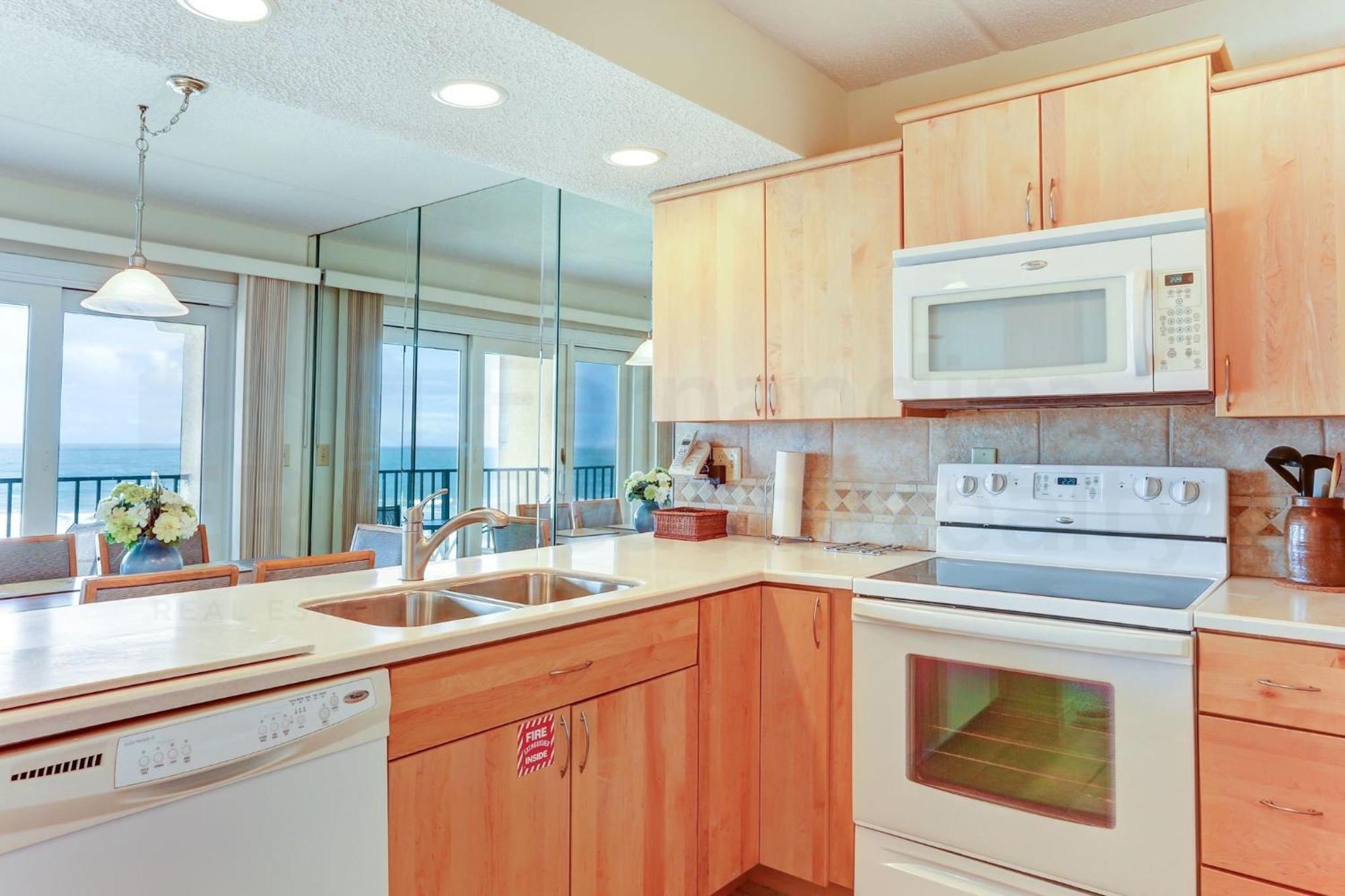 Apartment Oceans Of Amelia - 307 *