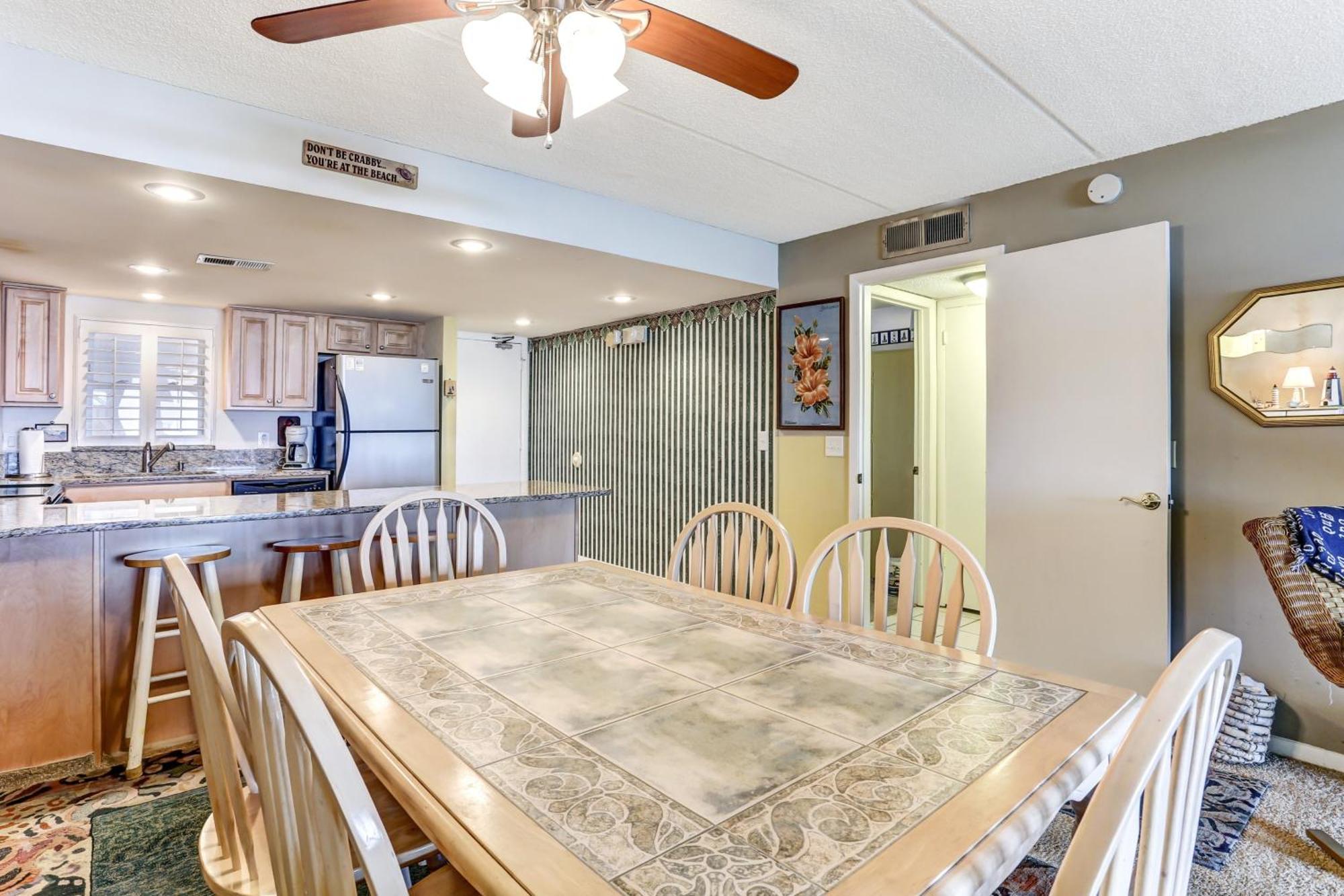 Fresh Oceanfront Condo Apartment