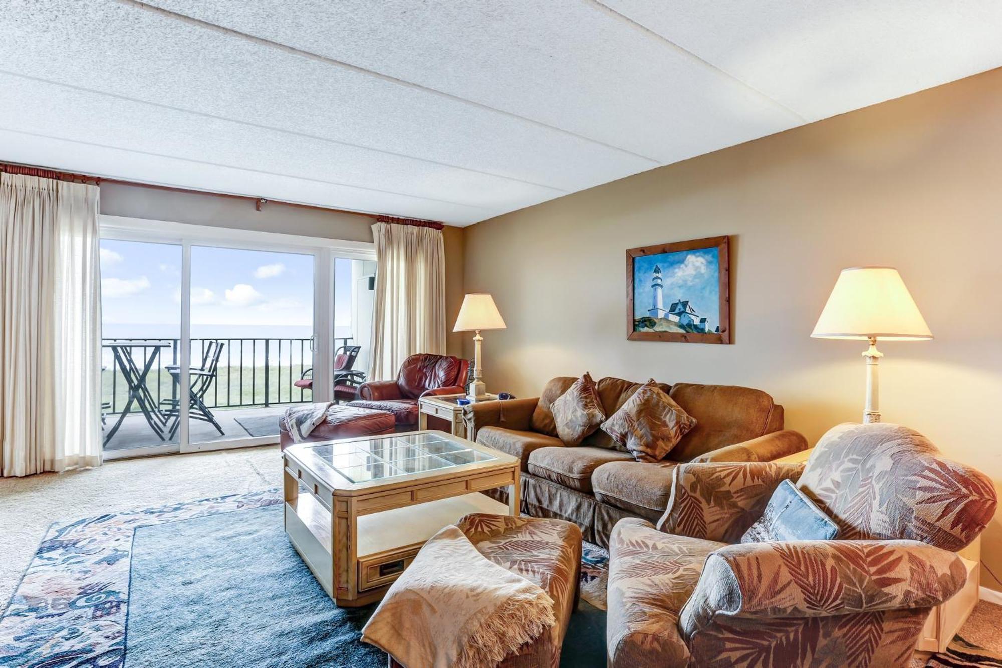 Fresh Oceanfront Condo * Fernandina Beach