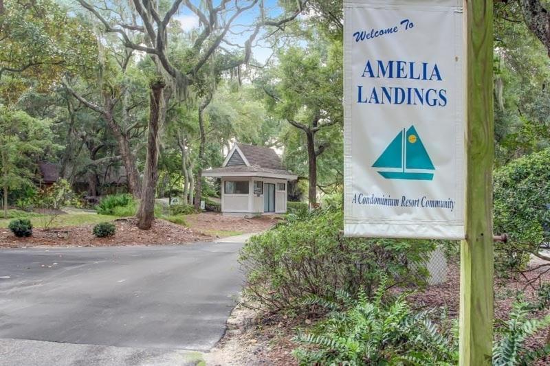 8a Amelia Landings Apartment *