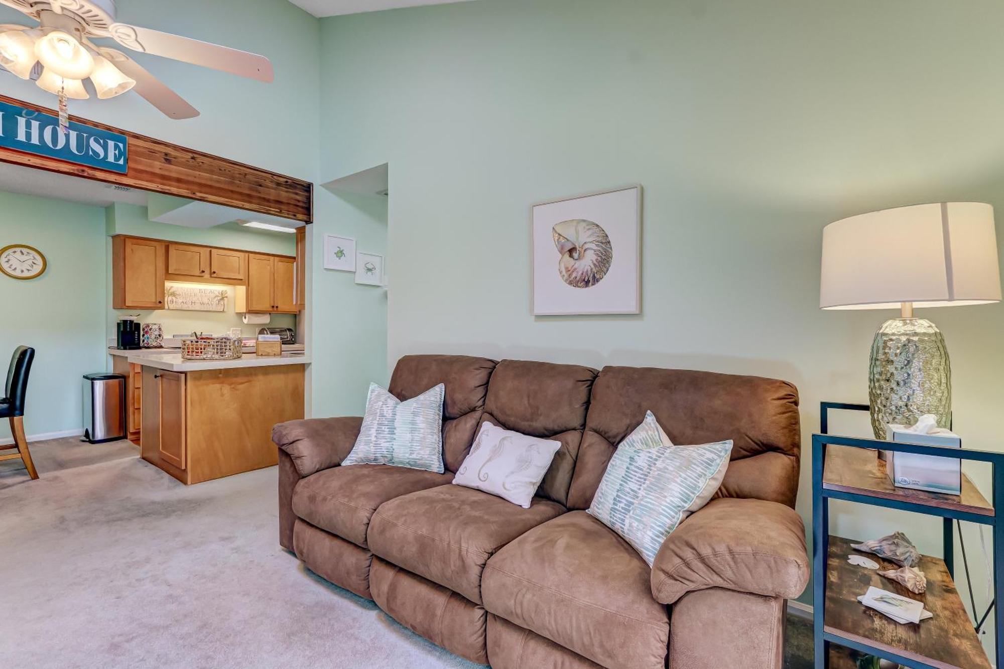 Two-bedroom Apartment Fernandina Beach