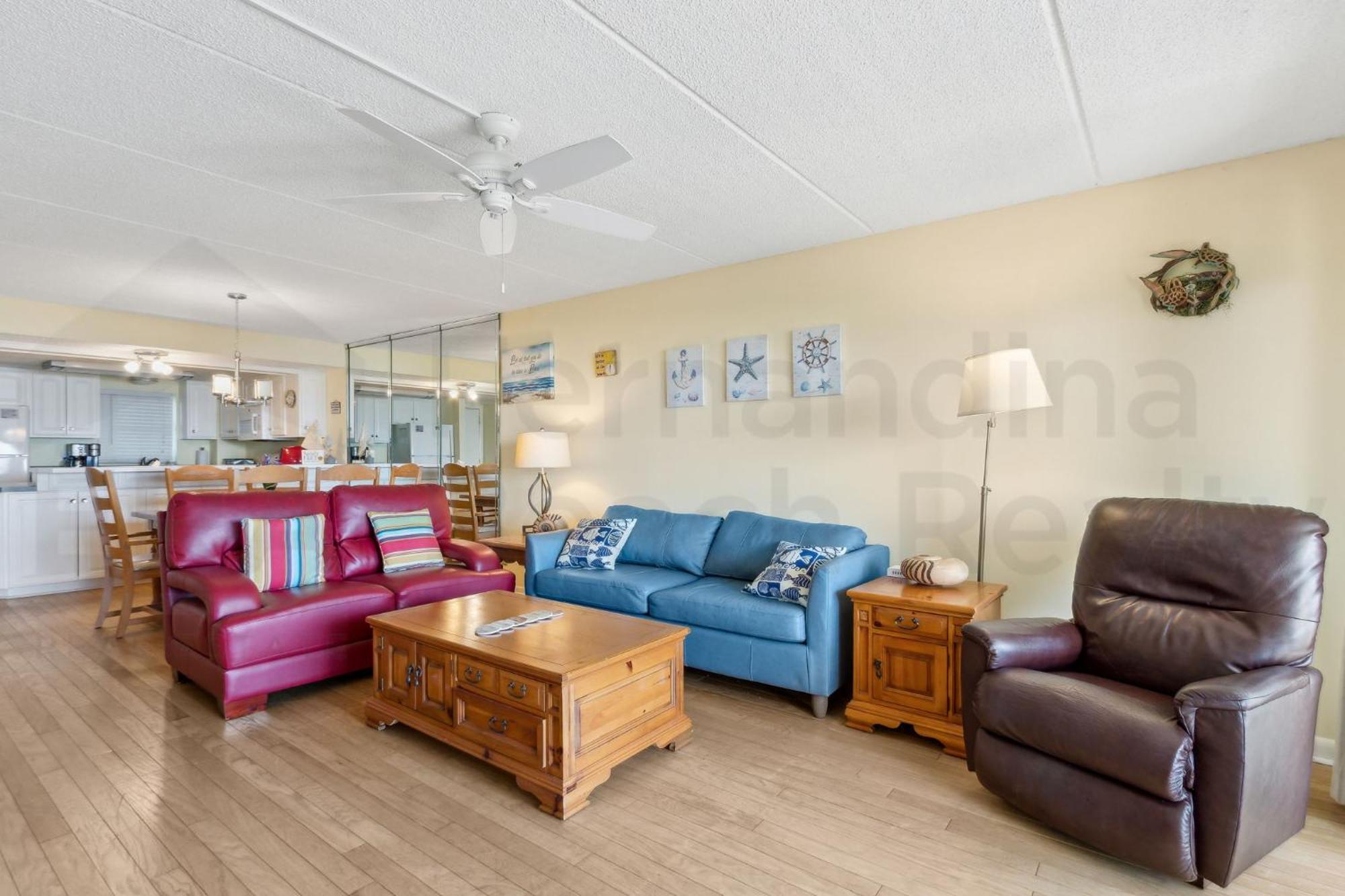 Beachfront 2nd Floor Unit. 2 Bedroom 2 Bath Private Balcony With Sweeping Ocean View Holiday home Fernandina Beach
