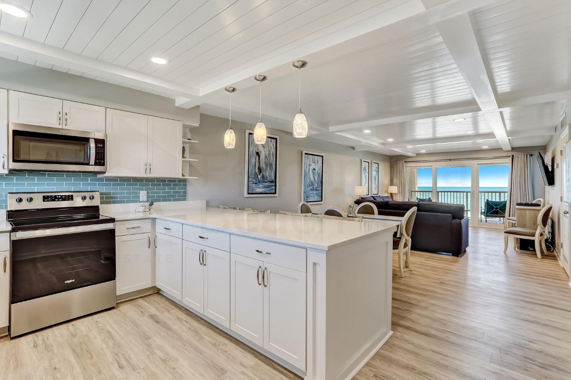 Fully Renovated Oceanfront Getaway With A Modern Coastal Feel And Amazing Ocean Views! 782 Amelia By The Sea Holiday home