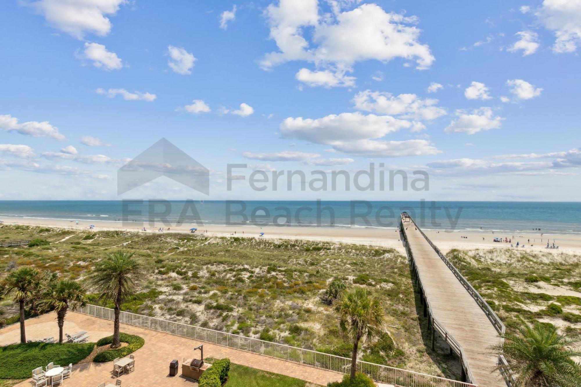 Holiday home Beautiful 3 Bedroom Oceanfront On The 5th Floor With Fishing Pier! 557 Amelia By The Sea *