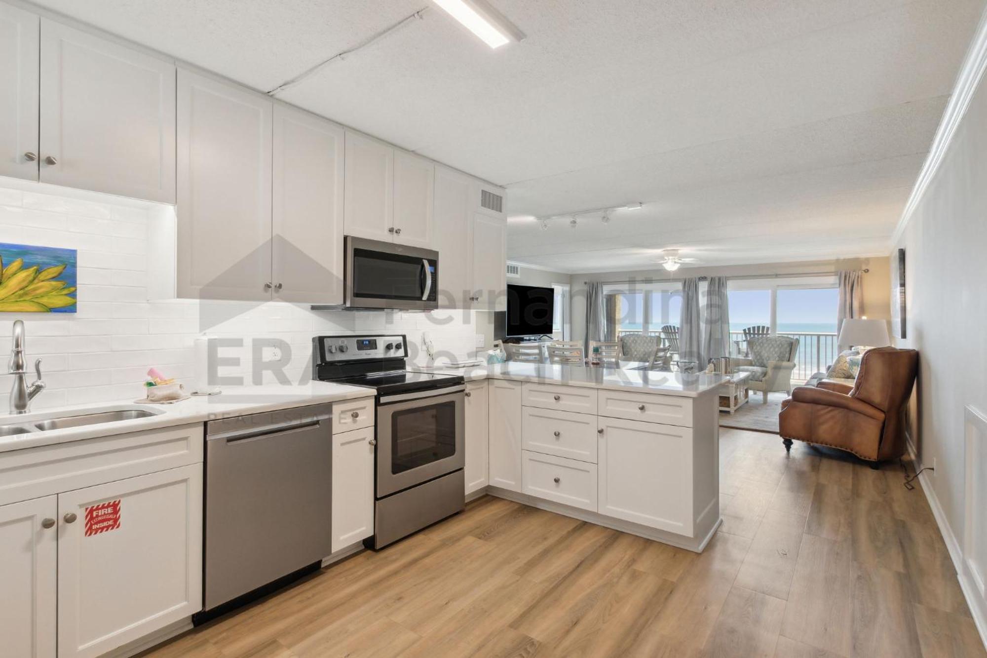 Beautiful 3 Bedroom Oceanfront On The 5th Floor With Fishing Pier! 557 Amelia By The Sea Holiday home *