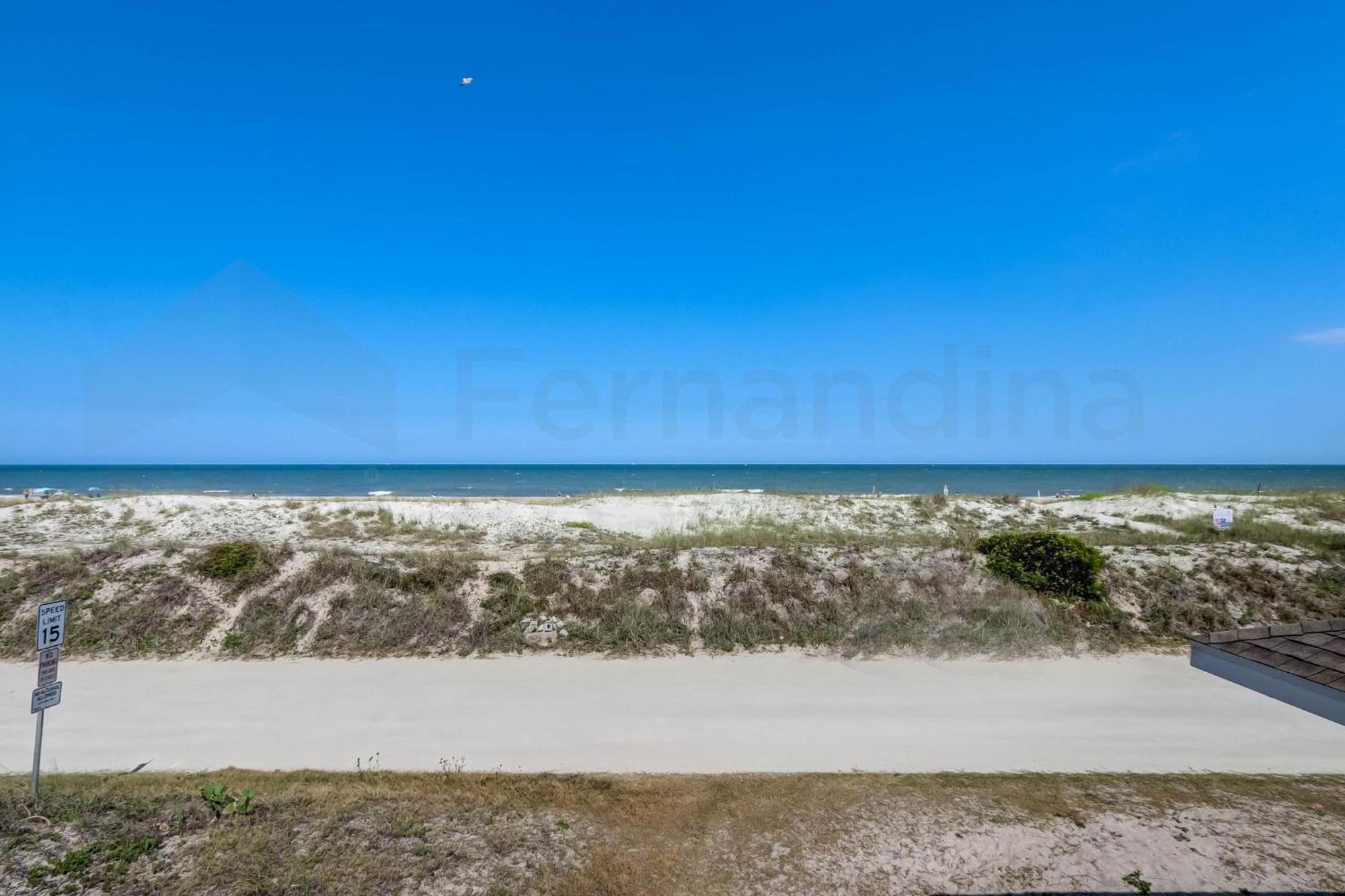 On The Serene North End Of Amelia Island, House Will Accommodate Up To 14, 424 Ocean Ave Holiday home *