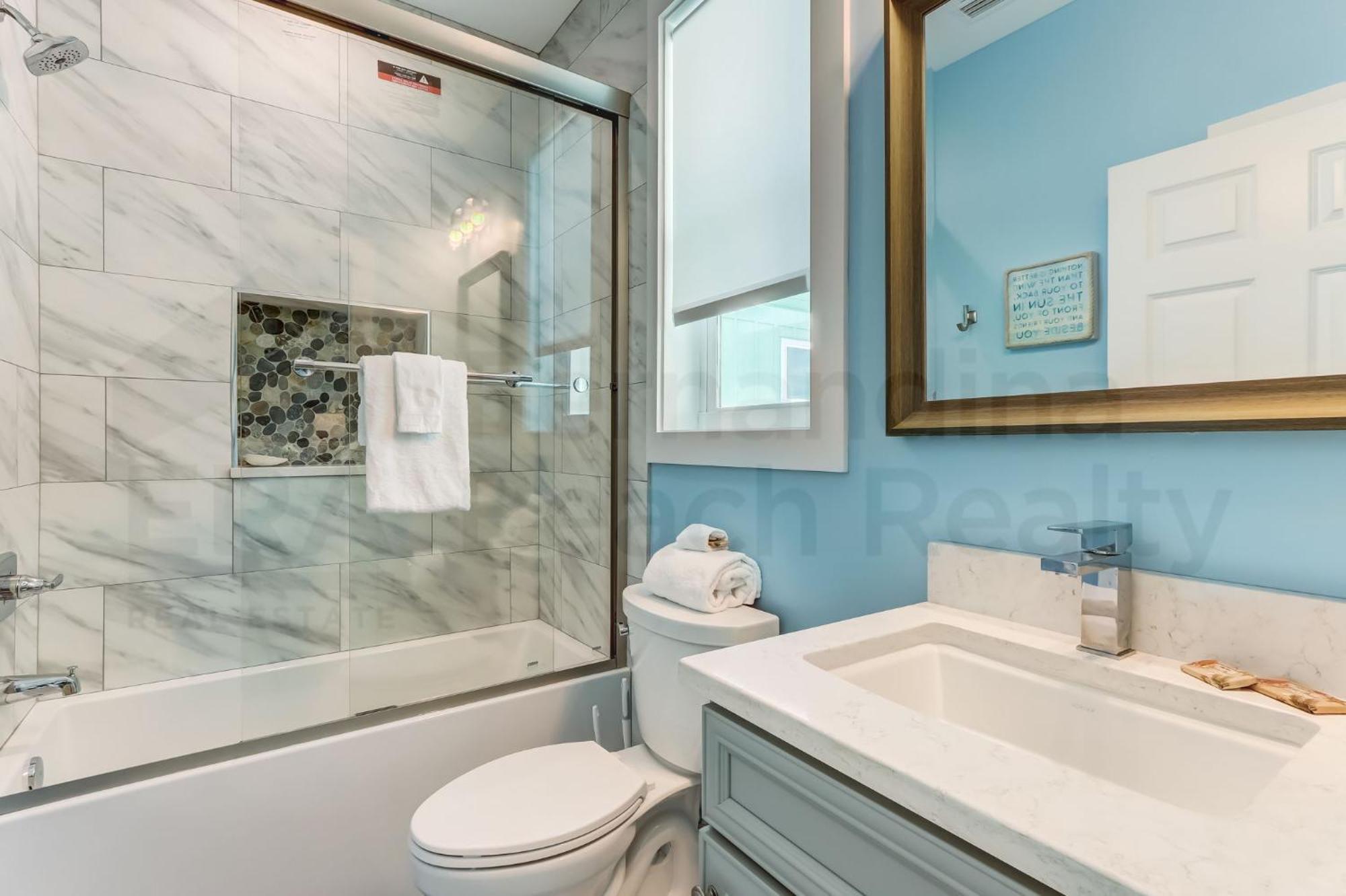 Dog Friendly - Ocean Views - Across The Street From Ocean Holiday home *