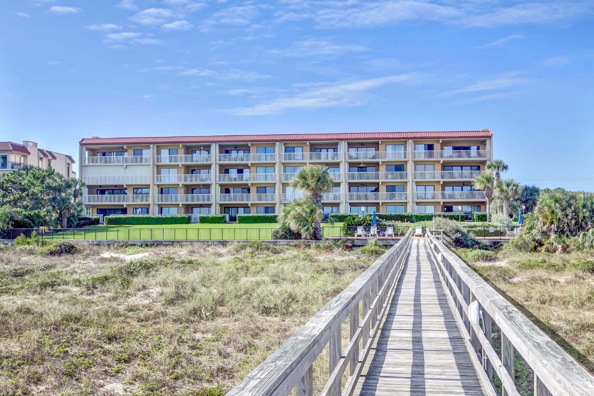 Ocean View From The Master Bedroom And Living With A Spacious Balcony Holiday home Fernandina Beach