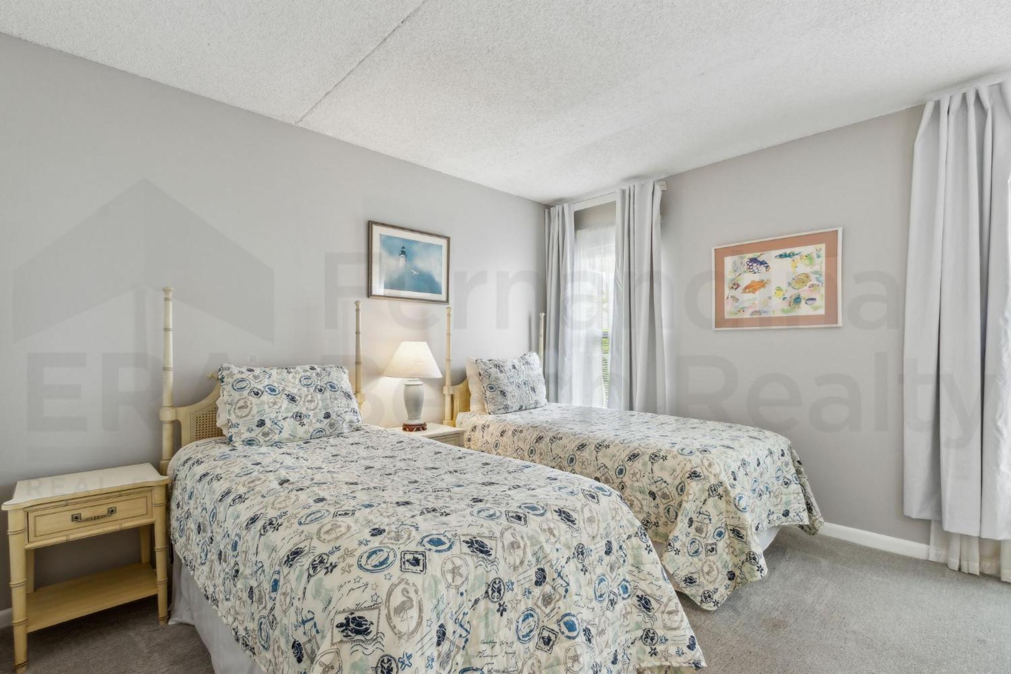 Ocean View From The Master Bedroom And Living With A Spacious Balcony Holiday home