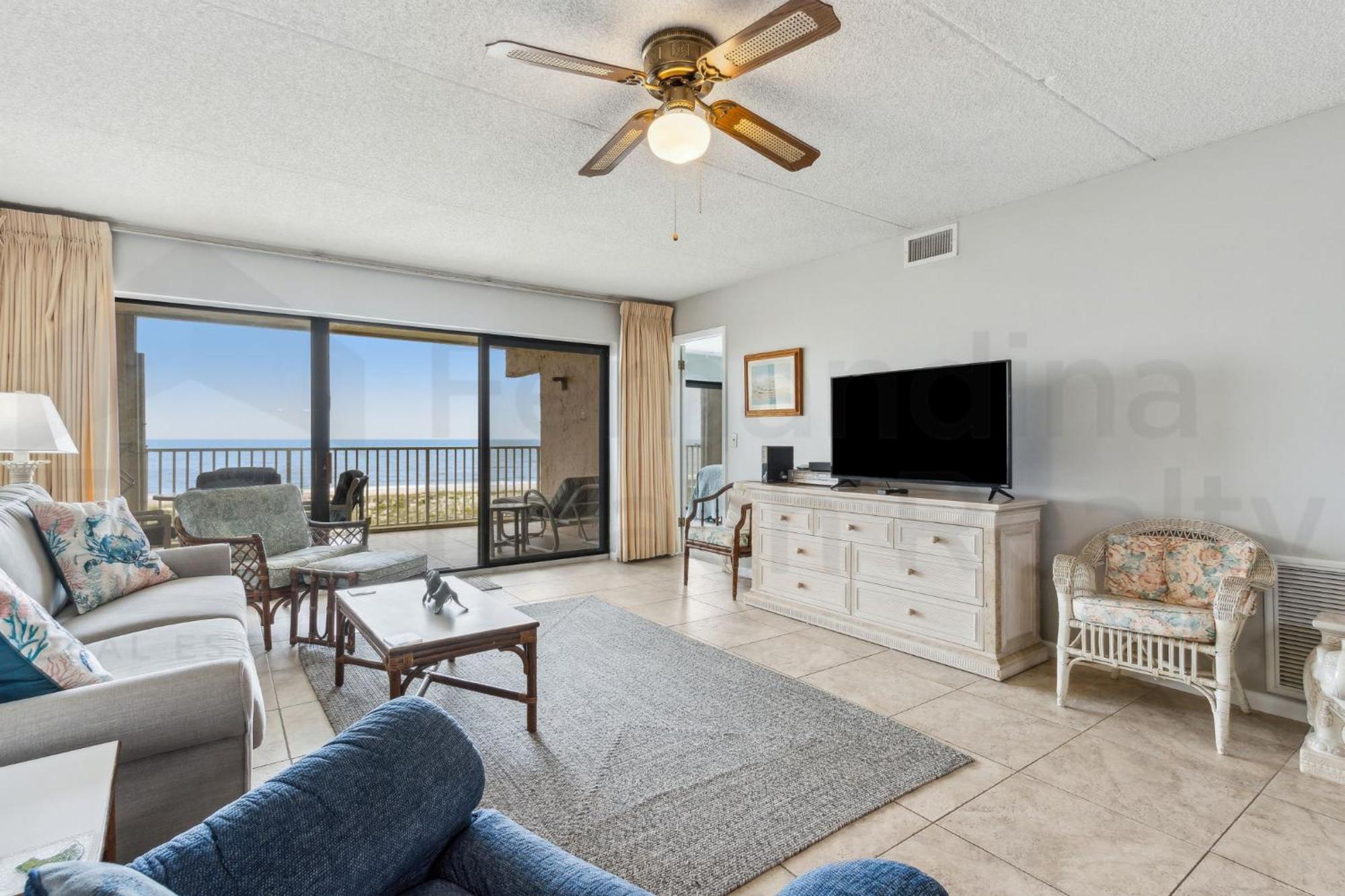 Holiday home Ocean View From The Master Bedroom And Living With A Spacious Balcony