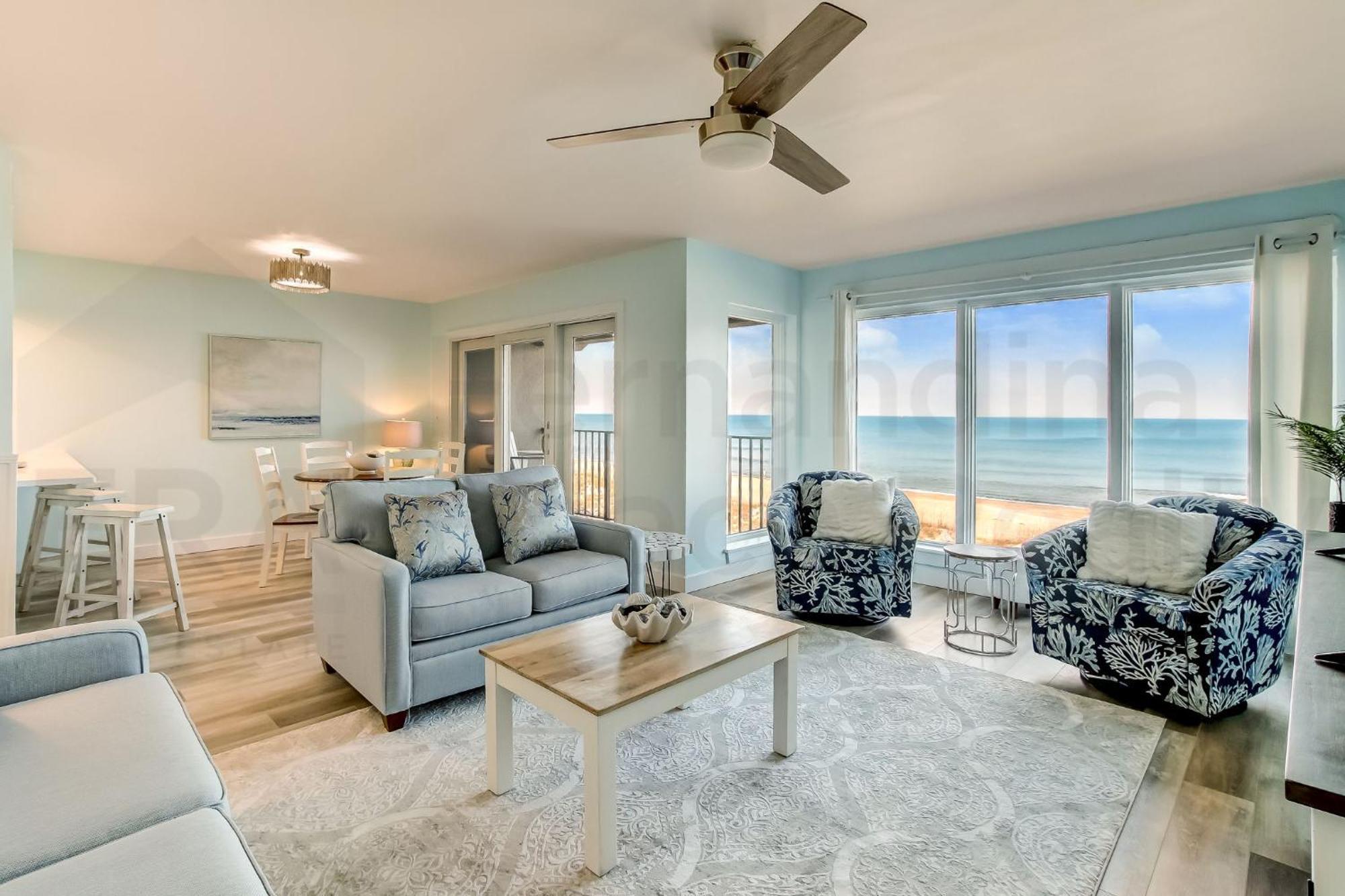 2 Bed/2 Bath Oceanfront Sleeps 6 Guests. Oceanfront Balcony And Pool. Holiday home *